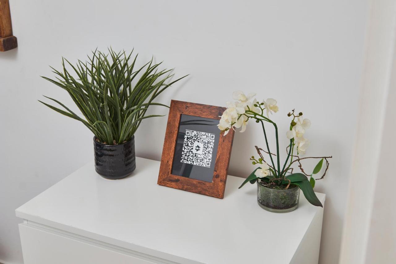 Beautiful Apartment Near Piccadilly Train Station マンチェスター エクステリア 写真