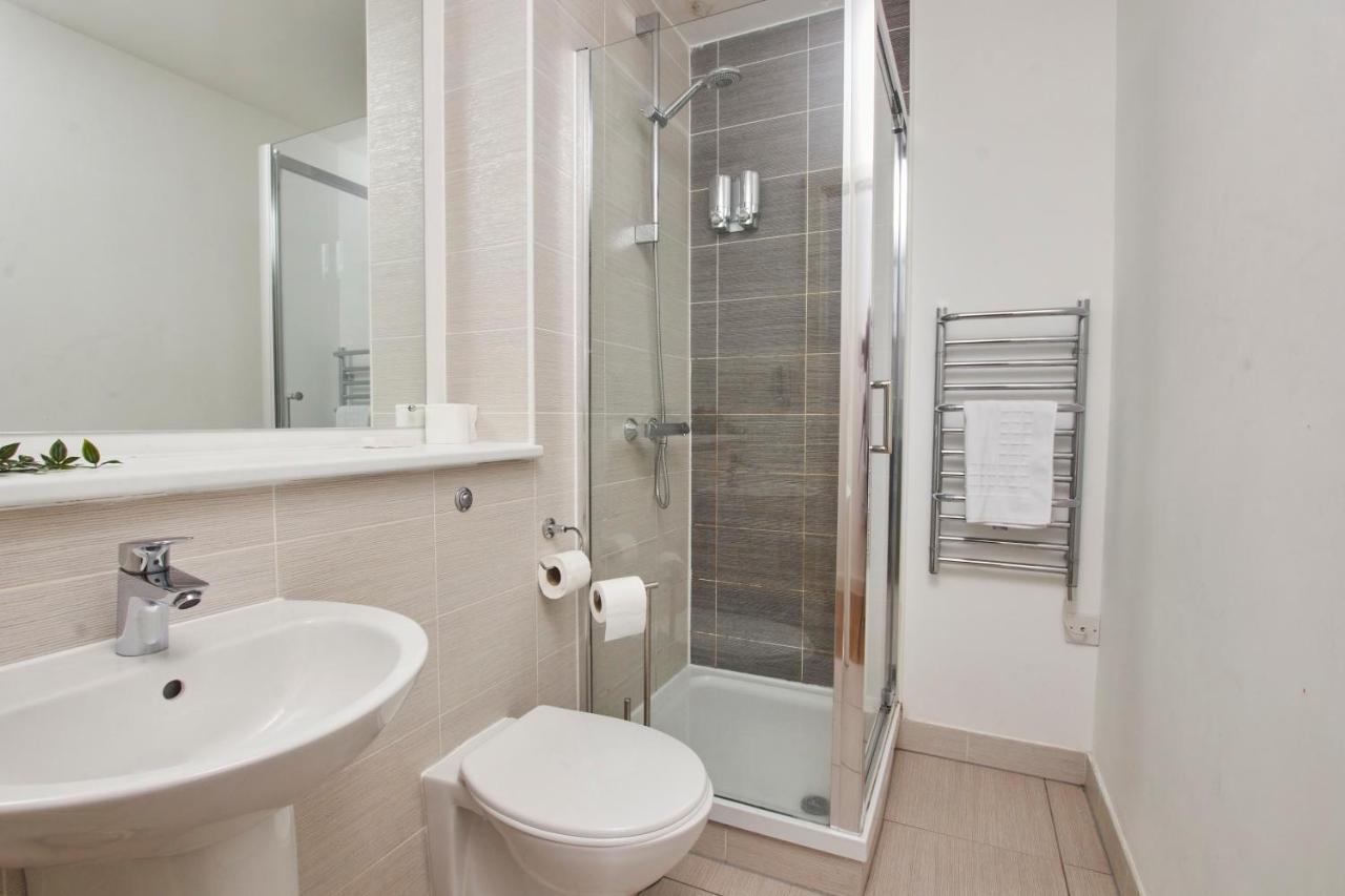 Beautiful Apartment Near Piccadilly Train Station マンチェスター エクステリア 写真