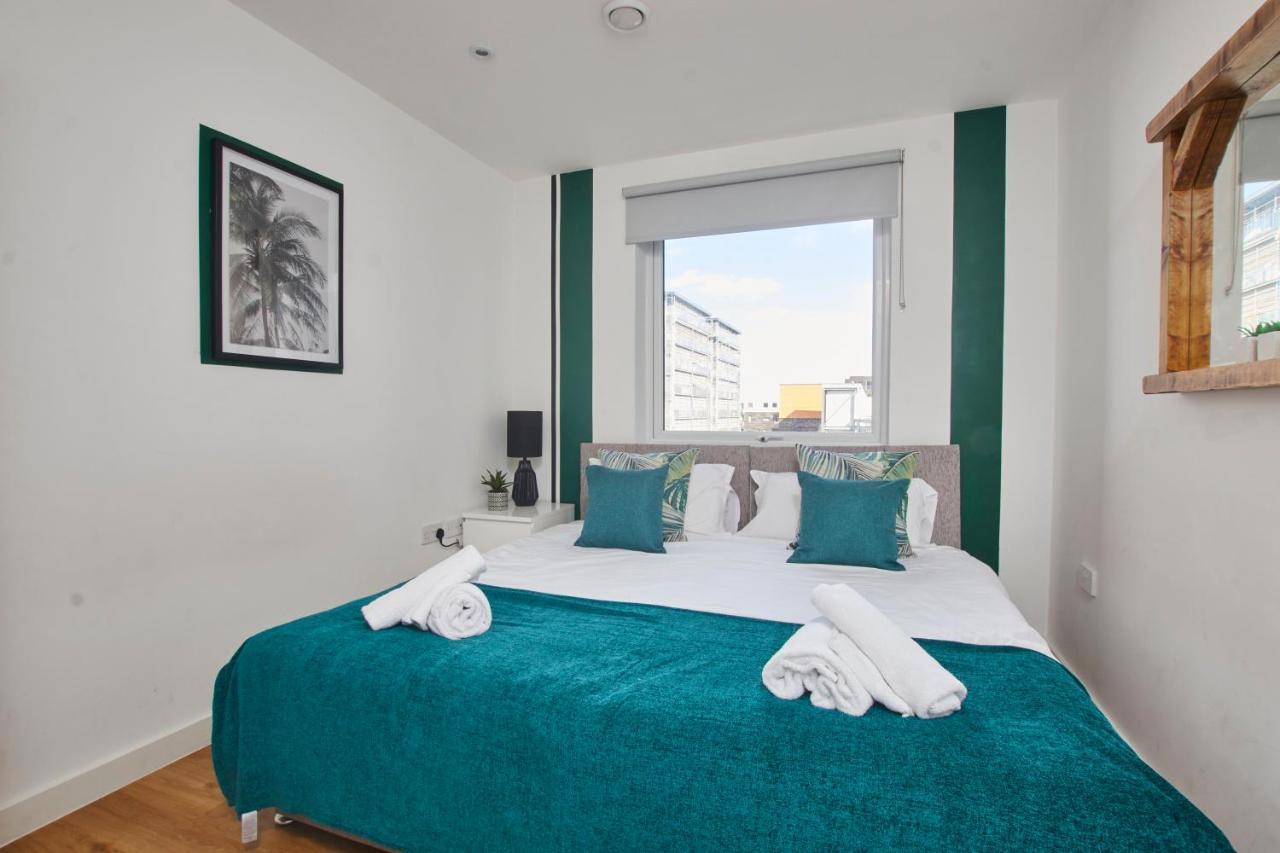 Beautiful Apartment Near Piccadilly Train Station マンチェスター エクステリア 写真
